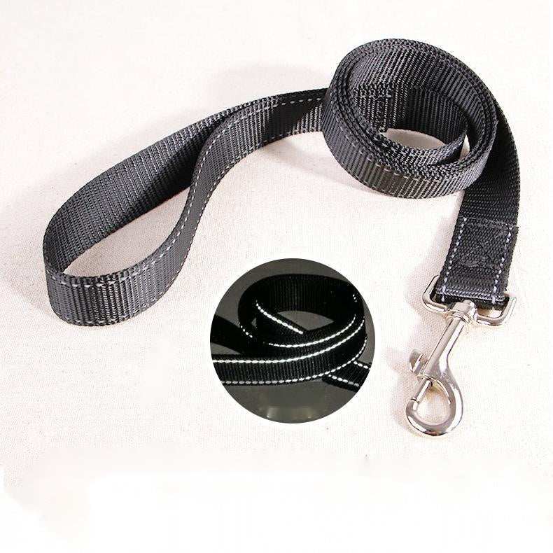 Nylon dog collars and tow ropes in various colors and sizes for medium and large dogs with pet supplies focus