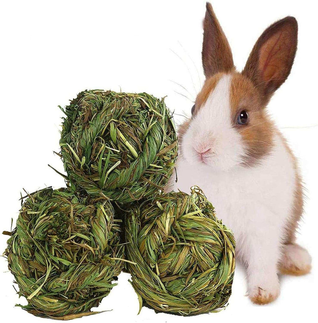 Timothy Grass Chew Ball made from natural timothy grass for small pets like rabbits, hamsters, and guinea pigs to play, chew, and burrow.